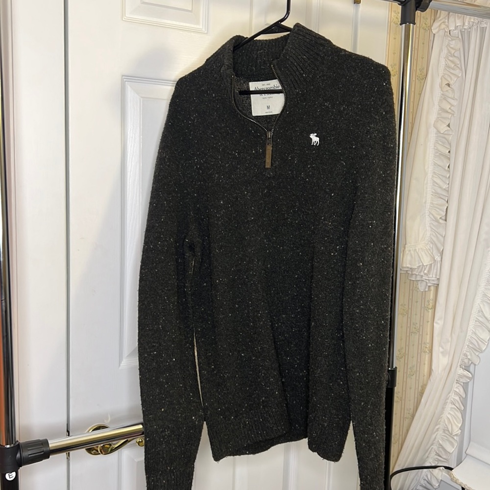 Abercrombie & Fitch Mens quarter zip